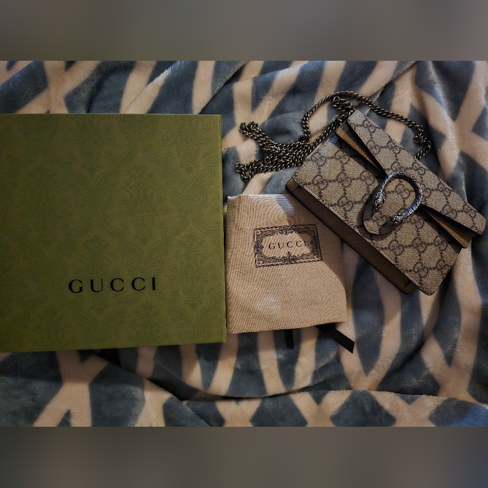 GUCCI DIONYSUS GG SUPREME SUPER MINI BAG